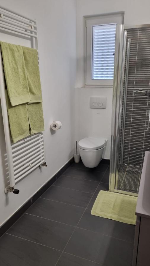 Casa Emma With Pool Apartment โปเรช ภายนอก รูปภาพ
